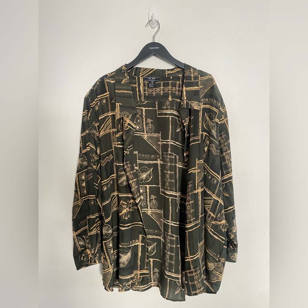 Silk button up - Picture 7 of 8